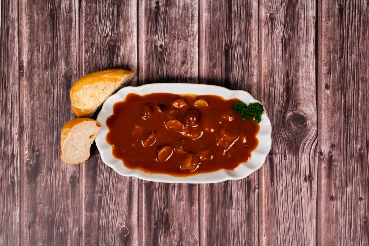 Currywurst Tellerfertig PP