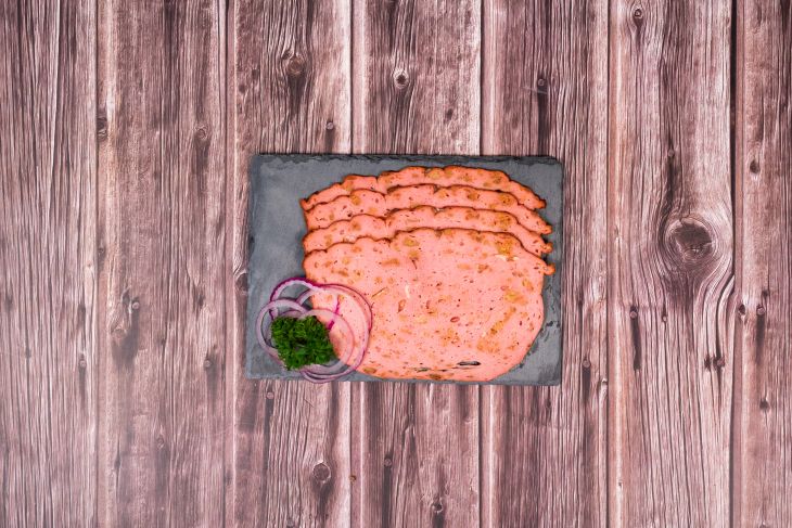 Aufschnitt Fleischkäse Zwiebel