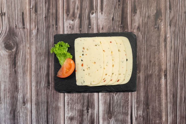 Leerdamer Tomate Basilikum